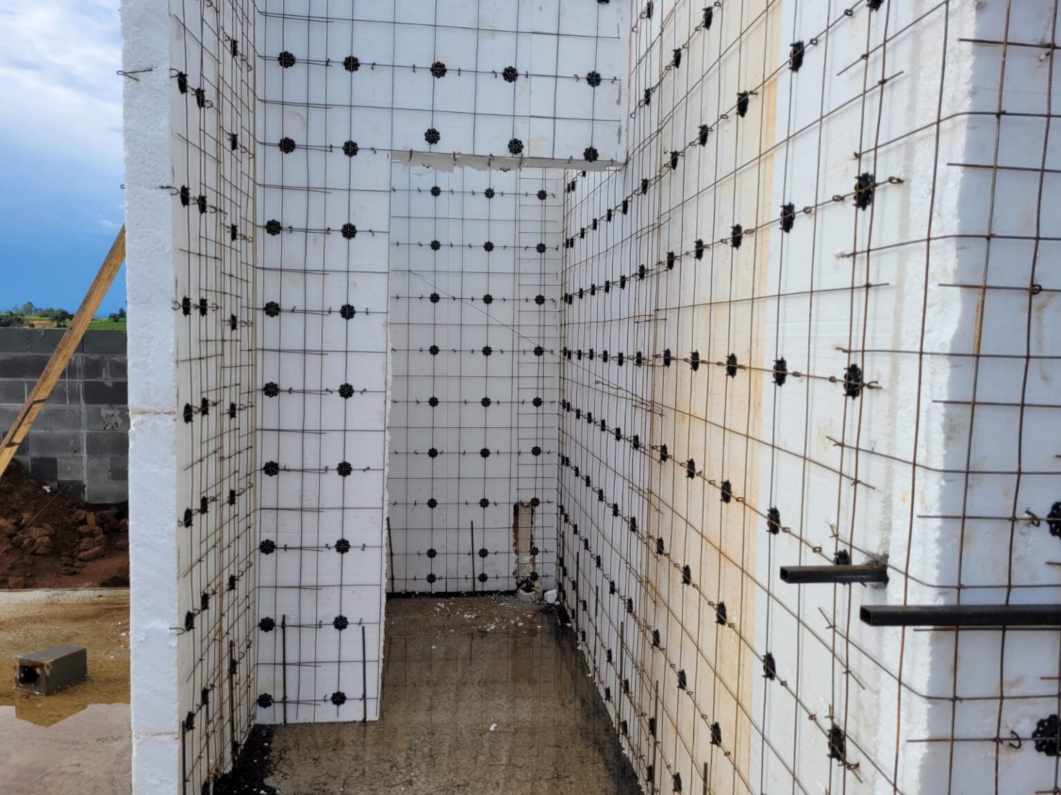 9e32527b-447e-46f8-8b2a-93053793e05d-1536×1152